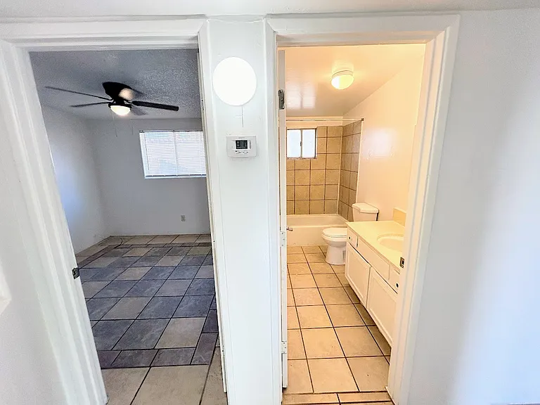 2630 N 14th Ave #1 — Photo 22