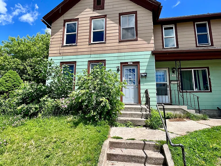 1443 S 14th St — Photo 1