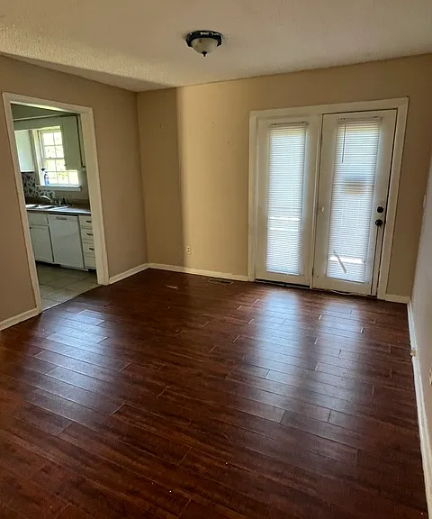 1416 Brashiers Chapel Rd — Photo 8