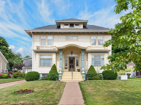 161 Fitzroy St, Summerside, PE C1N 1H2