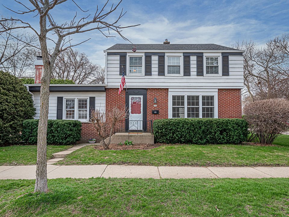 1st image of 701 E Chateau Pl