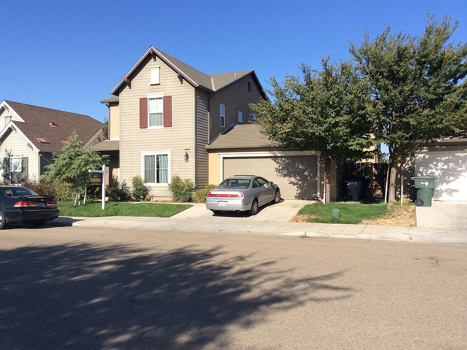 1st image of 543 S Bundy Dr