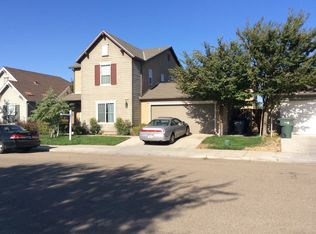 543 S Bundy Dr, Fresno, CA 93727