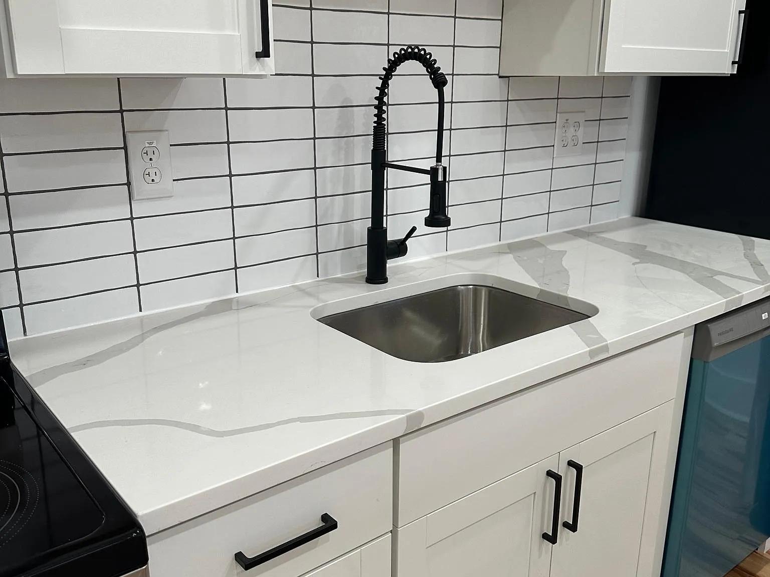 2 bed, 1004 sqft, $2,675 — Photo 4