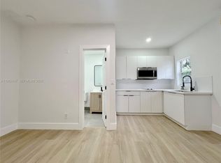 2480 NW 96th St, Miami, FL 33147