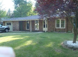 3433 Acacia Dr, Jackson, MI 49203