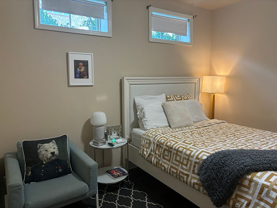 Private bedroom