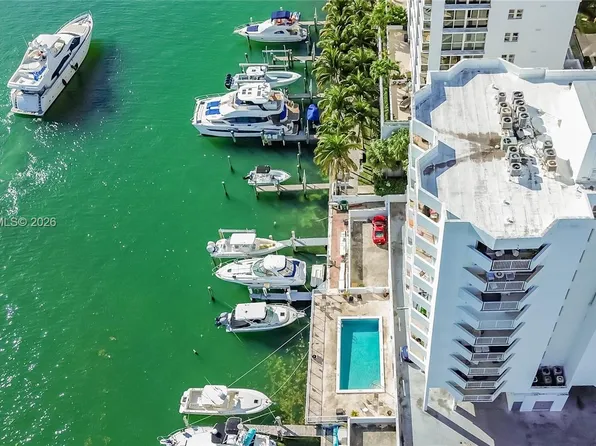 7933 E West Dr #1025, Miami Beach, FL 33141