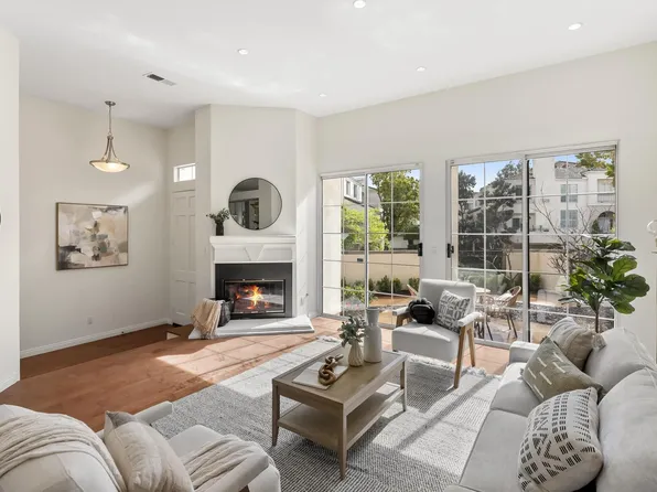 5123 Renaissance Ave Unit C, San Diego, CA 92122