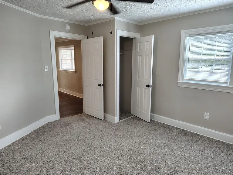 1632 Old West Broad St — Photo 14