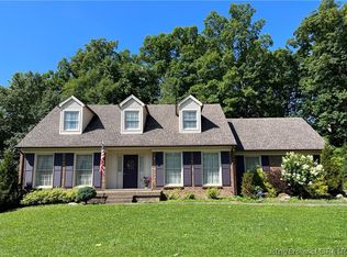 3401 Lancaster Dr, New Albany, IN 47150