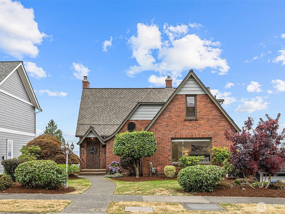 1st image of 6759 41st Avenue SW
