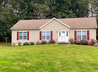 127 Lilly Rd, Honey Brook, PA 19344