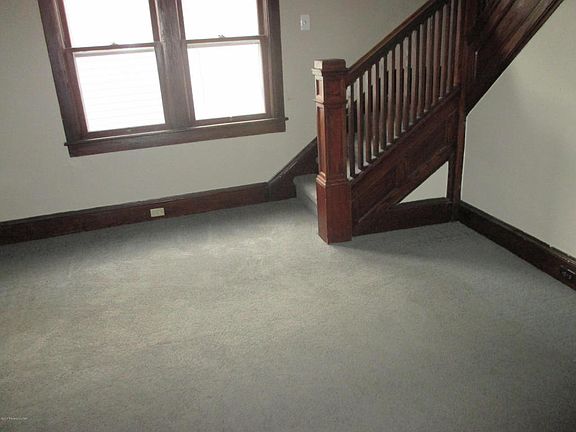 3rd image of 88 Watkins St