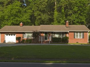 1509 Carys Chapel Rd, Yorktown, VA 23693