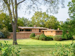 1144 Morningside Ct, Elgin, IL 60123