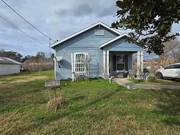 2518 South Ave, Orange, TX 77630