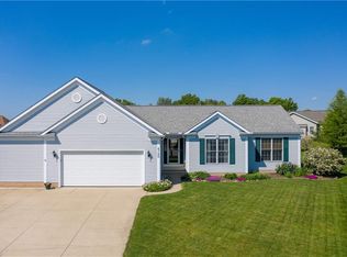4746 Black Walnut Ln, Ravenna, OH 44266