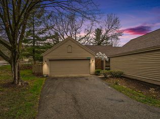 6653 Waybridge Dr SE #35, Grand Rapids, MI 49546