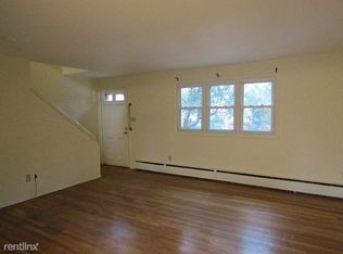 206 Mansion Rd, Cheshire, CT 06410