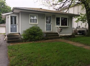 130 Mill Rd, Staten Island, NY 10306