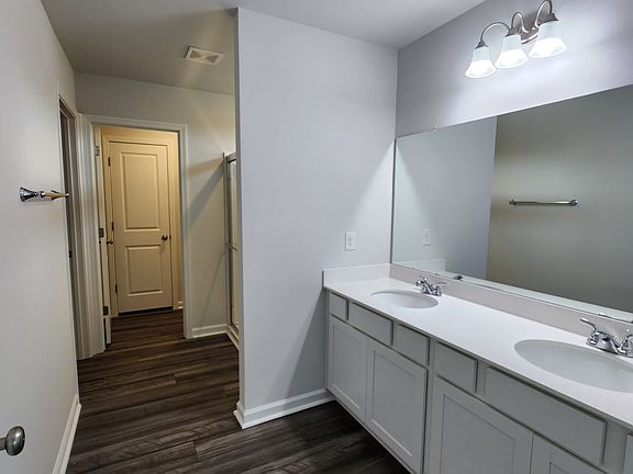 5th image of 145 Jepson Way