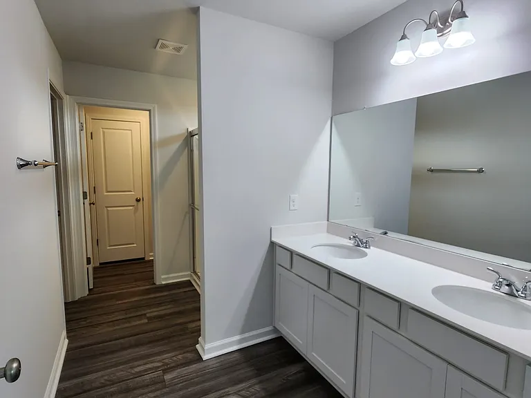 145 Jepson Way — Photo 5