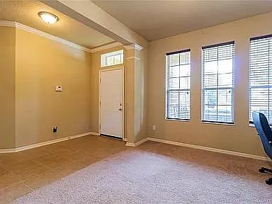 1475 Salisbury Dr — Photo 4