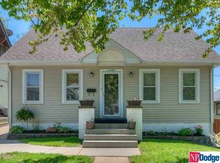 2569 Vane St, Omaha, NE 68112