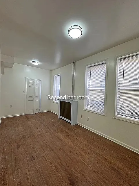 4 bed, $3,900 — Photo 3