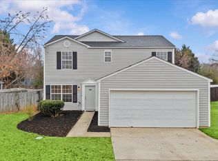 203 Tripmont Ct, Simpsonville, SC 29680
