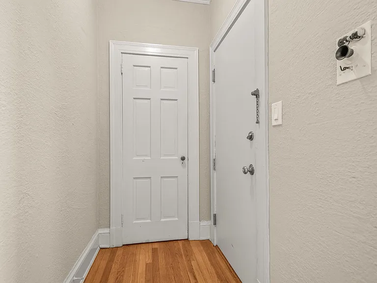 39 Robin Rd #304 — Photo 11