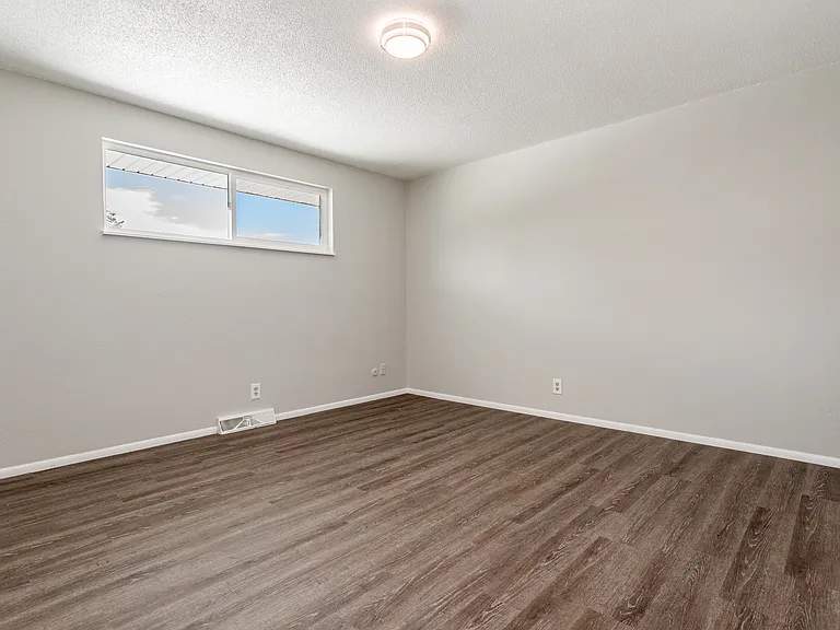 11038 E 4th Way #A — Photo 5