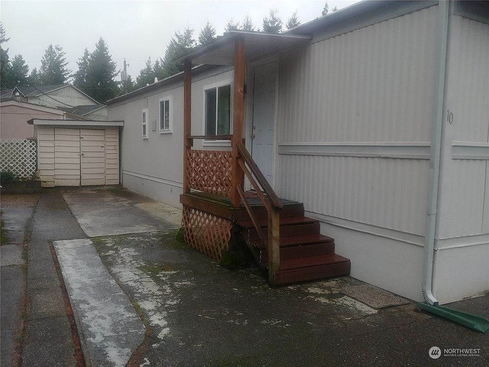 1st image of 5717 186th Place SW #10