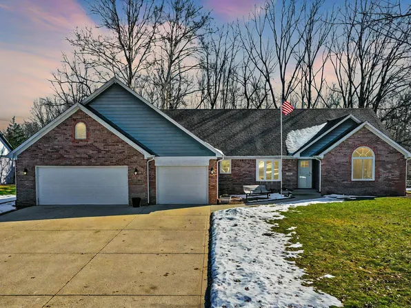 7089 Hidden Valley Dr, Plainfield, IN 46168