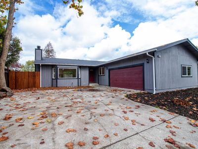 3073 Lamberson Ct, Santa Rosa, CA, 95403