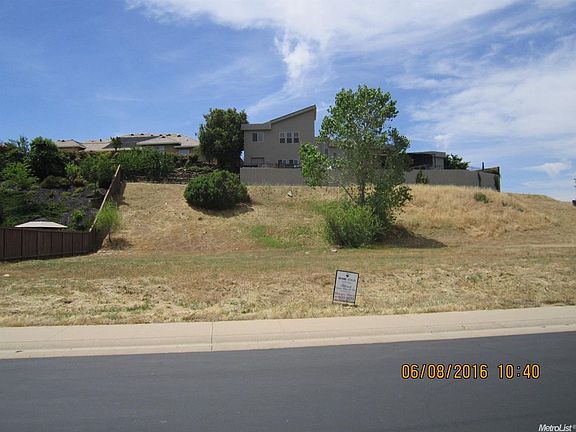 2nd image of 717 Glen Mady Way