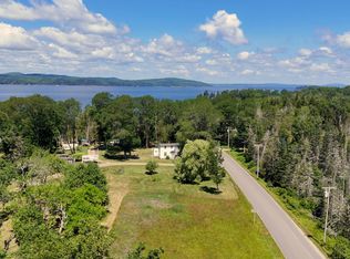 521 W Bay Rd, Islesboro, ME 04848