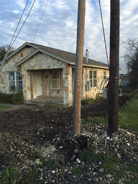 1st image of 2027 Eastman Ave