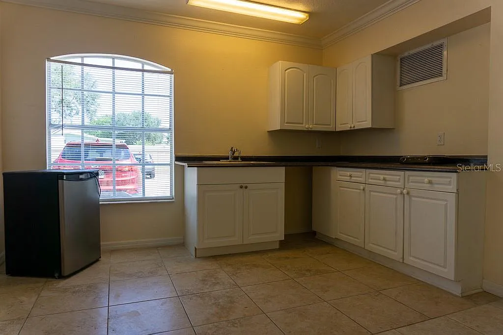 1 bed, 1.0 bath, 500 sqft, $950 — Photo 4