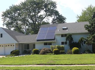 294 Twin Ln S, Wantagh, NY 11793