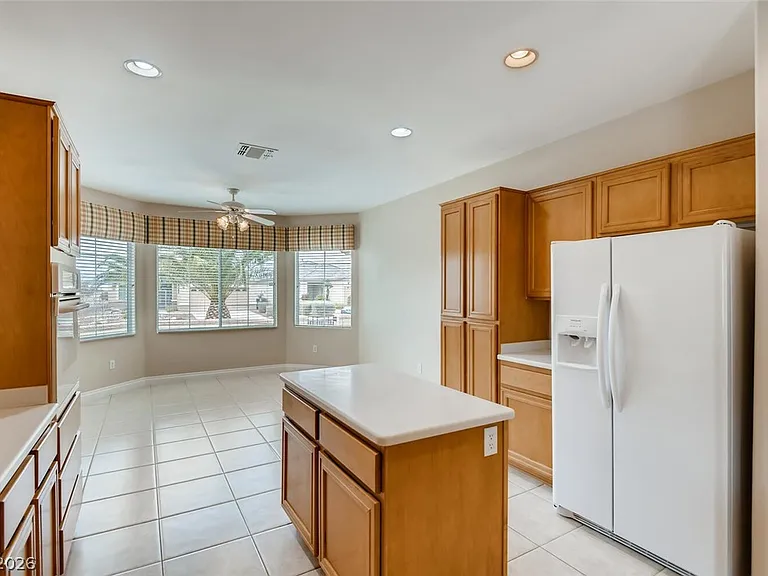 2316 Desert Fox Dr — Photo 9