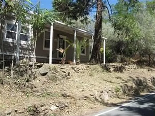 8508 Center St, Mokelumne Hill, CA 95245