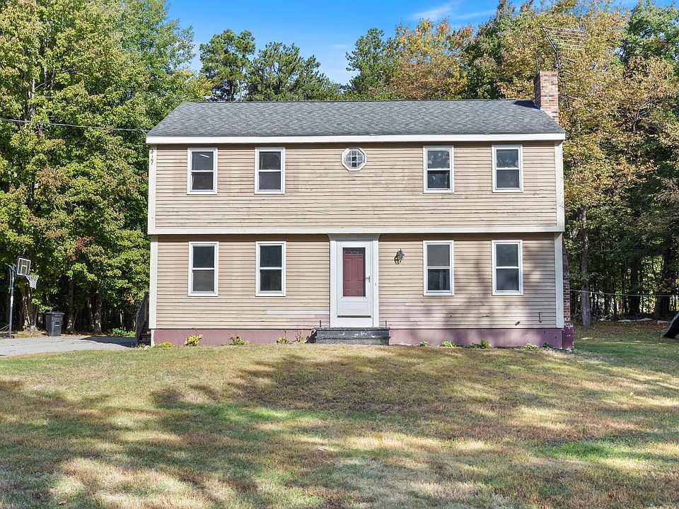 1st image of 8 Holly Way