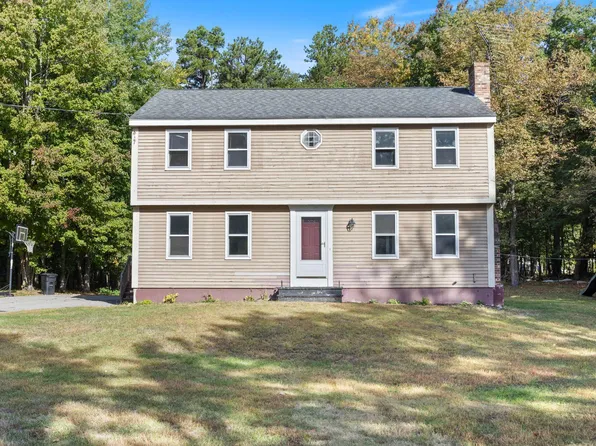 8 Holly Way, Limington, ME 04049