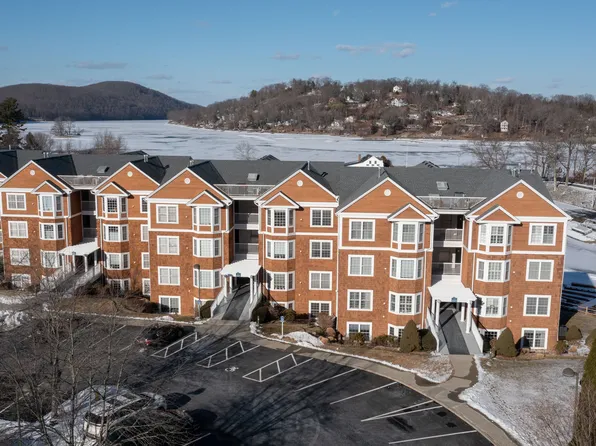 10 Hayestown Road #4-32, Danbury, CT 06811