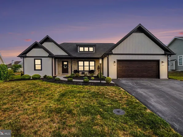 227 Daisy Dr #L-0017, Lebanon, PA 17046