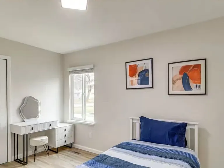 10251 Corning St — Photo 8