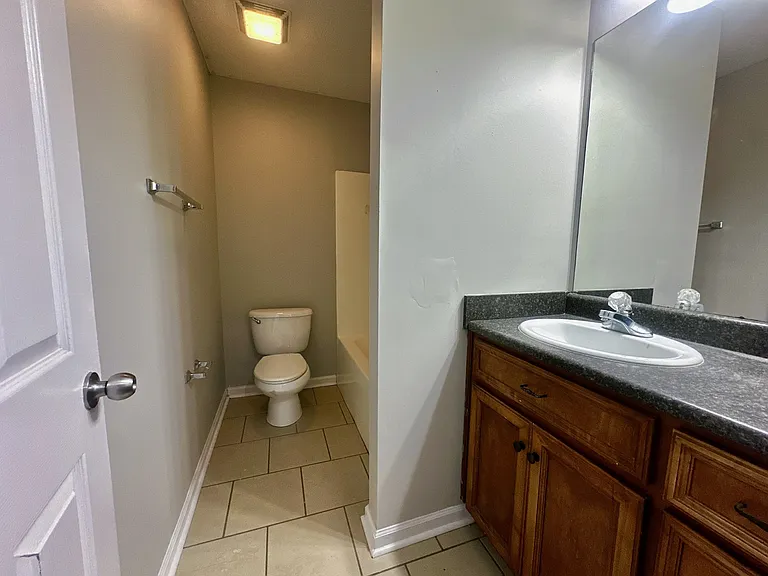 10 W Howell Dr — Photo 10