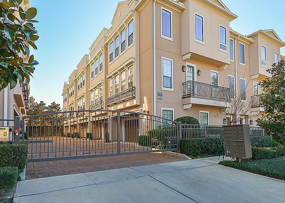 1st image of 3302 Audley St APT 121